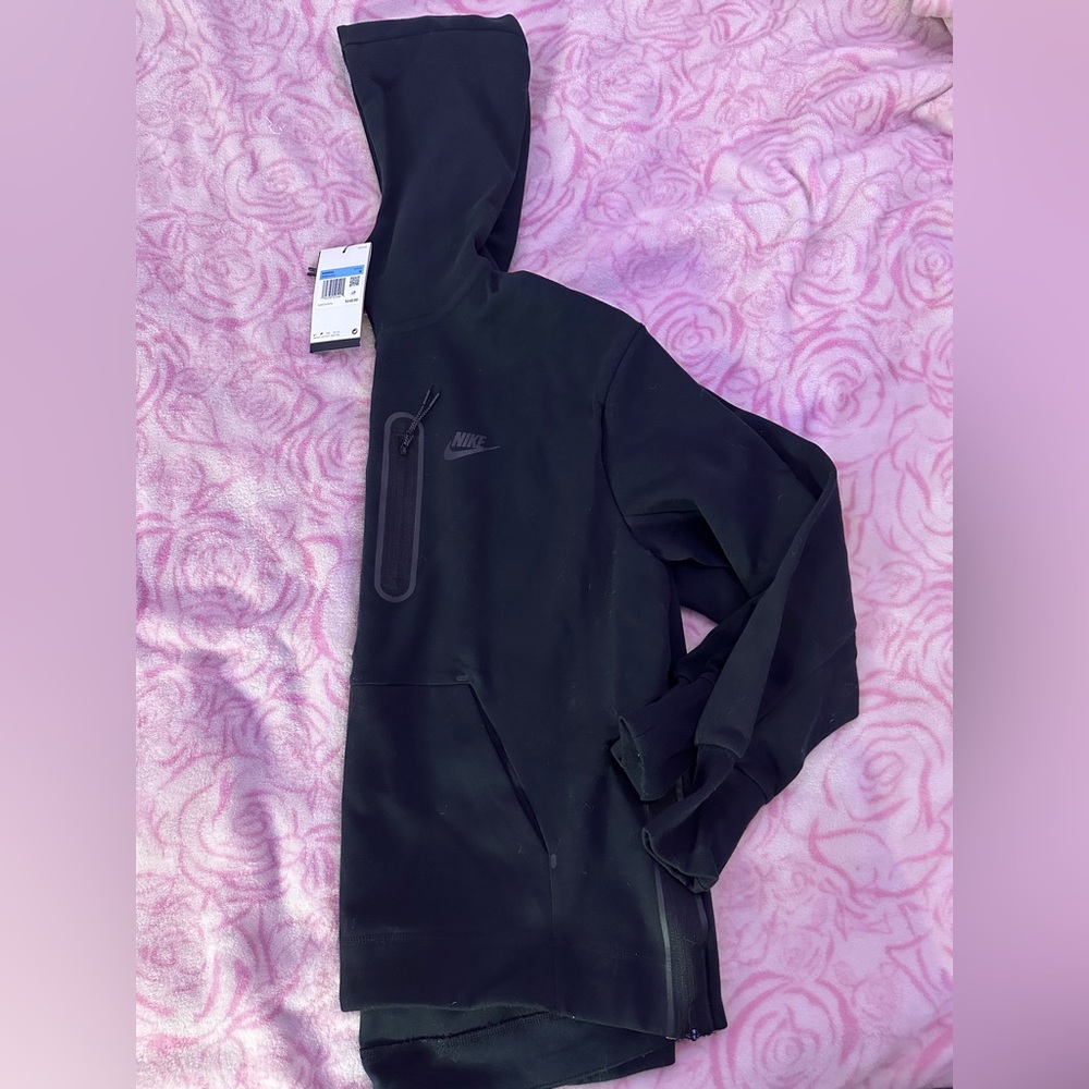 Black Nike tech zip up hoodie